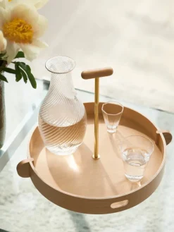 JH Tray fra<Fritz Hansen