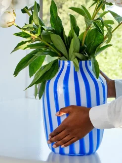 Juice Vase High, blue fra<HAY Outlet