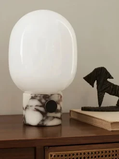 JWDA Bordlampe, calacatta viola marmor fra<Audo Copenhagen Outlet