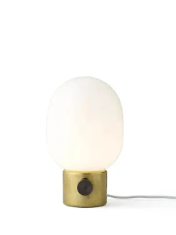 JWDA Metallic Bordlampe fra<Audo Copenhagen Discount
