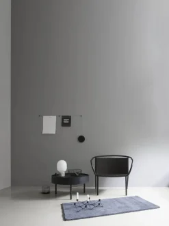 JWDA Metallic Bordlampe fra<Audo Copenhagen Discount