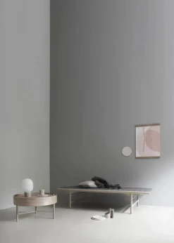 JWDA Table Lamp, red travertine stone fra<Audo Copenhagen Online