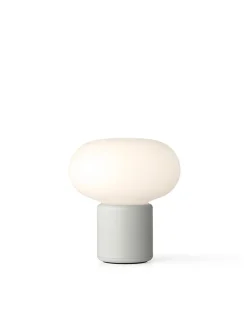 Karl-Johan portable bordlampe, Light Grey fra<New Works Hot