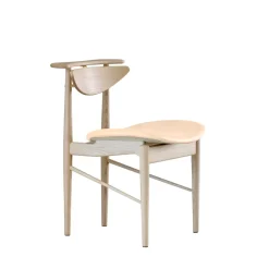 Karmstolen, ask klar olie af Finn Juhl<House of Finn Juhl Sale