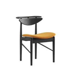 Karmstolen, ask klar olie af Finn Juhl<House of Finn Juhl Sale