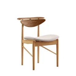 Karmstolen, eg olie af Finn Juhl<House of Finn Juhl Sale