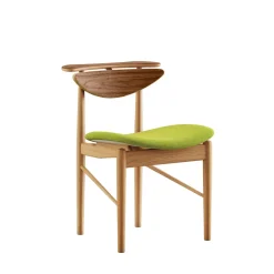 Karmstolen, eg olie af Finn Juhl<House of Finn Juhl Sale