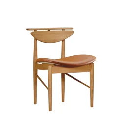 Karmstolen, eg olie af Finn Juhl<House of Finn Juhl Sale