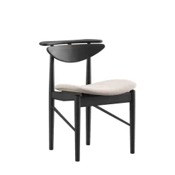 Karmstolen, eg olie af Finn Juhl<House of Finn Juhl Sale