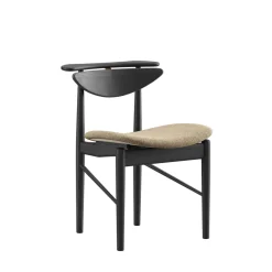 Karmstolen, eg olie af Finn Juhl<House of Finn Juhl Sale