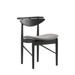 Karmstolen, eg olie af Finn Juhl<House of Finn Juhl Sale