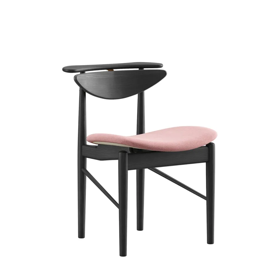 Karmstolen, eg olie af Finn Juhl<House of Finn Juhl Sale