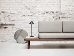 Keglen Bordlampe fra<Louis Poulsen Best