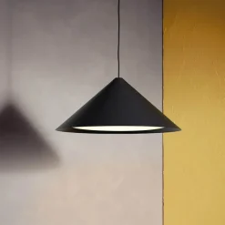 Keglen Pendel fra<Louis Poulsen Clearance