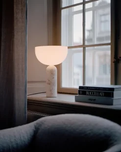 Kizu Bordlampe Large, Grey Marble fra<New Works Clearance