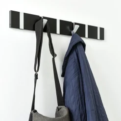 KNAX knagerække med fire knager fra<LoCa Sale