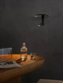 Konoha Wall Lamp fra<Marset