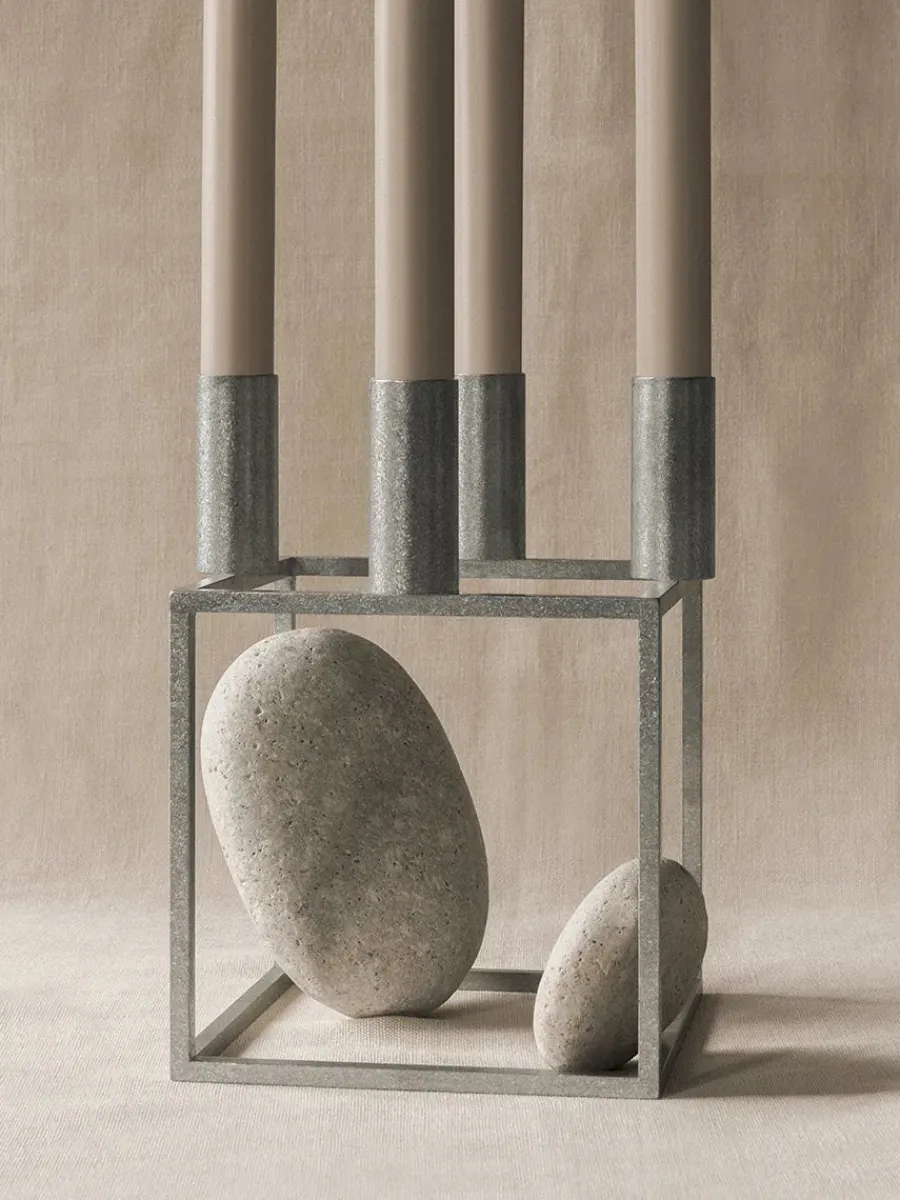 Kubus 4 Lysestage, sort fra<Audo Copenhagen New