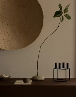 Kubus 4 Lysestage, zink fra<Audo Copenhagen Outlet