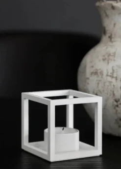 Kubus T Lysestage, sort fra<Audo Copenhagen New