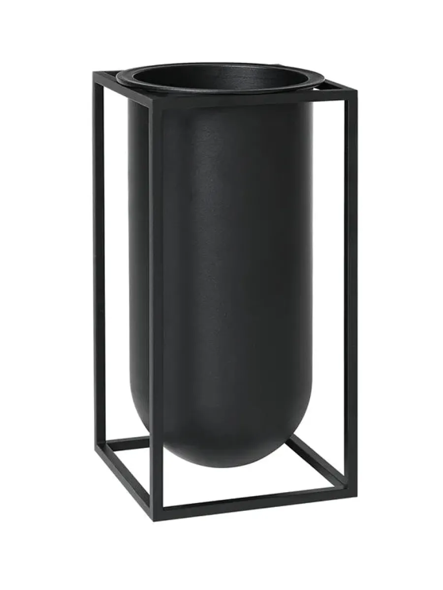 Kubus Vase Lolo, sort fra<Audo Copenhagen Sale