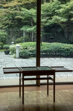 Kunstsamlerens Bord af Finn Juhl<House of Finn Juhl Discount