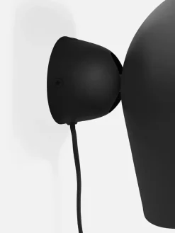 Kuppi Wall Lamp fra<Woud Online