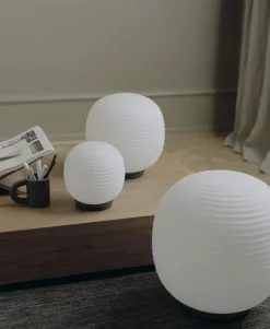 Lantern Globe bordlampe medium, fra<New Works Online