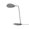 Leaf Table Lamp fra<Muuto