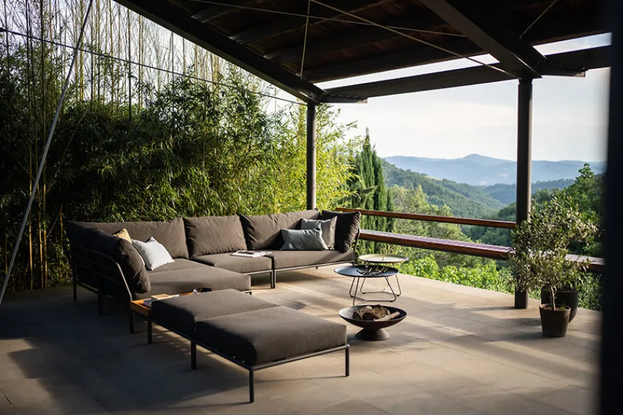 Level 2 Ottoman fra<Houe Discount