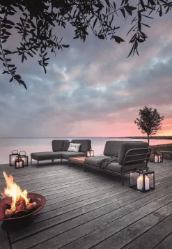 Level table fra<Houe Outlet