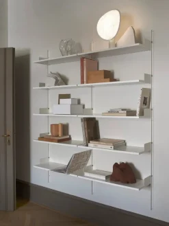 Library Shelf fra<New Works Discount