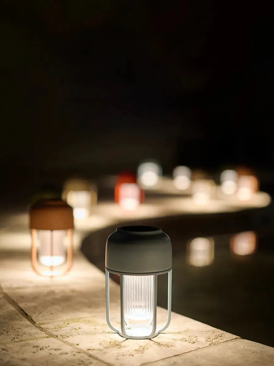 LIGHT No.1 Portable Outdoor Lamp fra<Houe Best