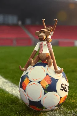 Lille Abe x DBU 86 Away af<Kay Bojesen Outlet