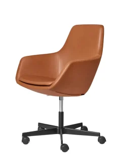 Lille Giraf Kontorstol af Arne Jacobsen<Fritz Hansen
