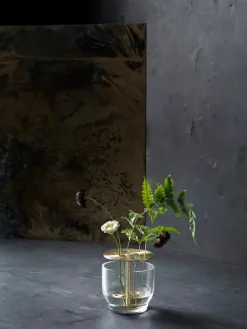 Lille Ikebana Vase, messing af Jaime Hayon<Fritz Hansen Online