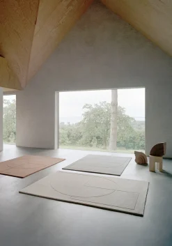 Lineal Poem Tæppe, Beige fra<Linie Design Clearance