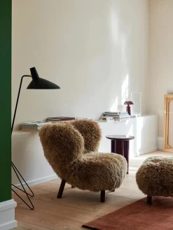 Little Petra VB1, sheepskin honey 50 mm fra<&Tradition Hot