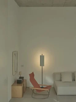 Lámina 45 Gulvlampe fra Santa and Cole<Santa & Cole Sale