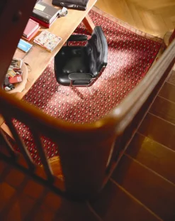 Lobby Chair ES 104 kontorstol, sort læder fra<Vitra Sale