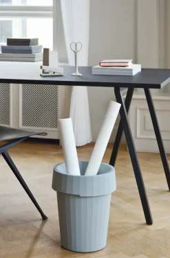 Loop Stand Table fra<HAY Sale