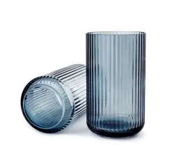 Lyngbyvasen i lilla, H20,5 cm fra<Lyngby Porcelæn Outlet