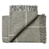 Mandø Plaid, nordic grey fra<Silkeborg Uldspinderi Hot