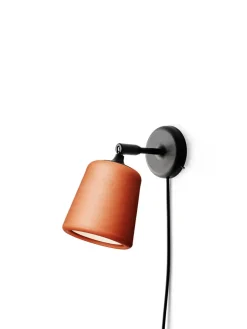 Material væglampe fra<New Works Discount