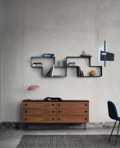 Matégot Dedal reol fra<GUBI Outlet