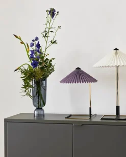 Matin bordlampe fra<HAY Hot