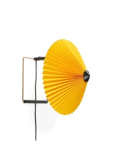 Matin væglampe fra<HAY Outlet