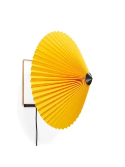 Matin væglampe fra<HAY Outlet