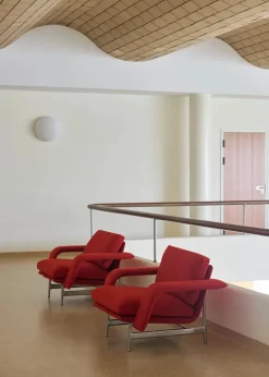 Meantime AV29 Lounge Chair fra<&Tradition Hot