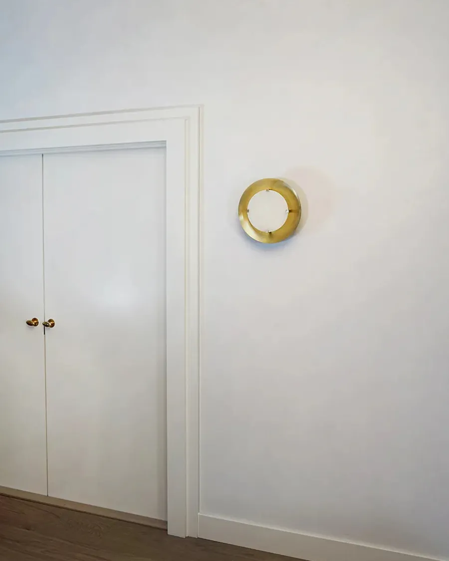 Meconopsis Onyx Wall Lamp fra<Hein Studio Sale